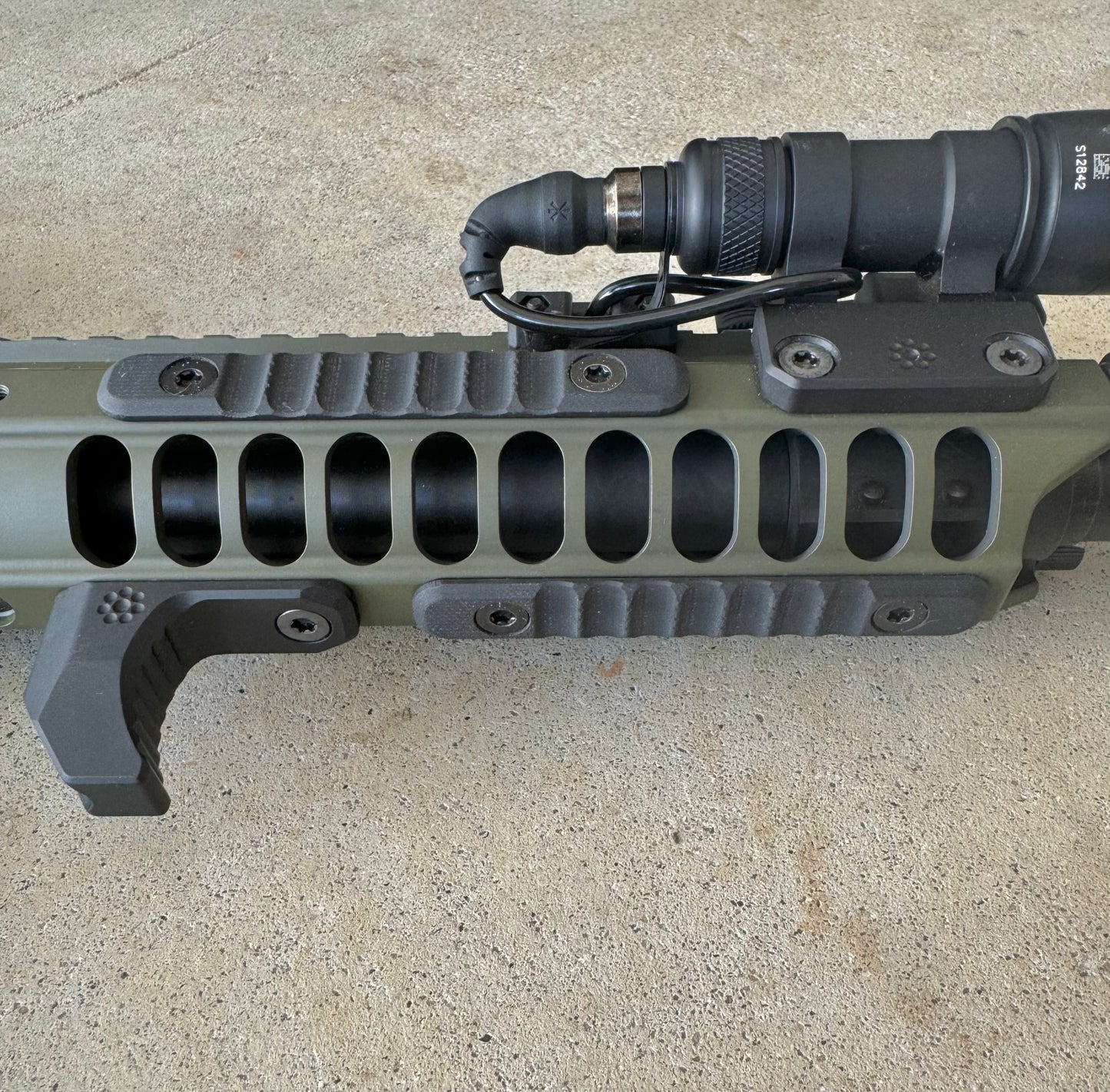 Treaddur Tech – LWRC Compatible G10 Rail Panels & Accessories
